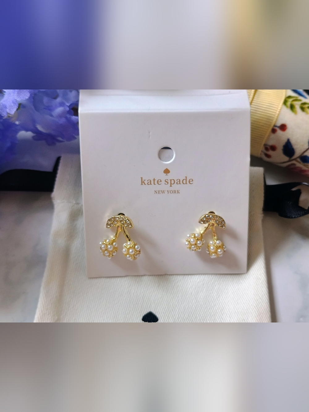 Kate Spade New York 🍒 Cherry Pearl